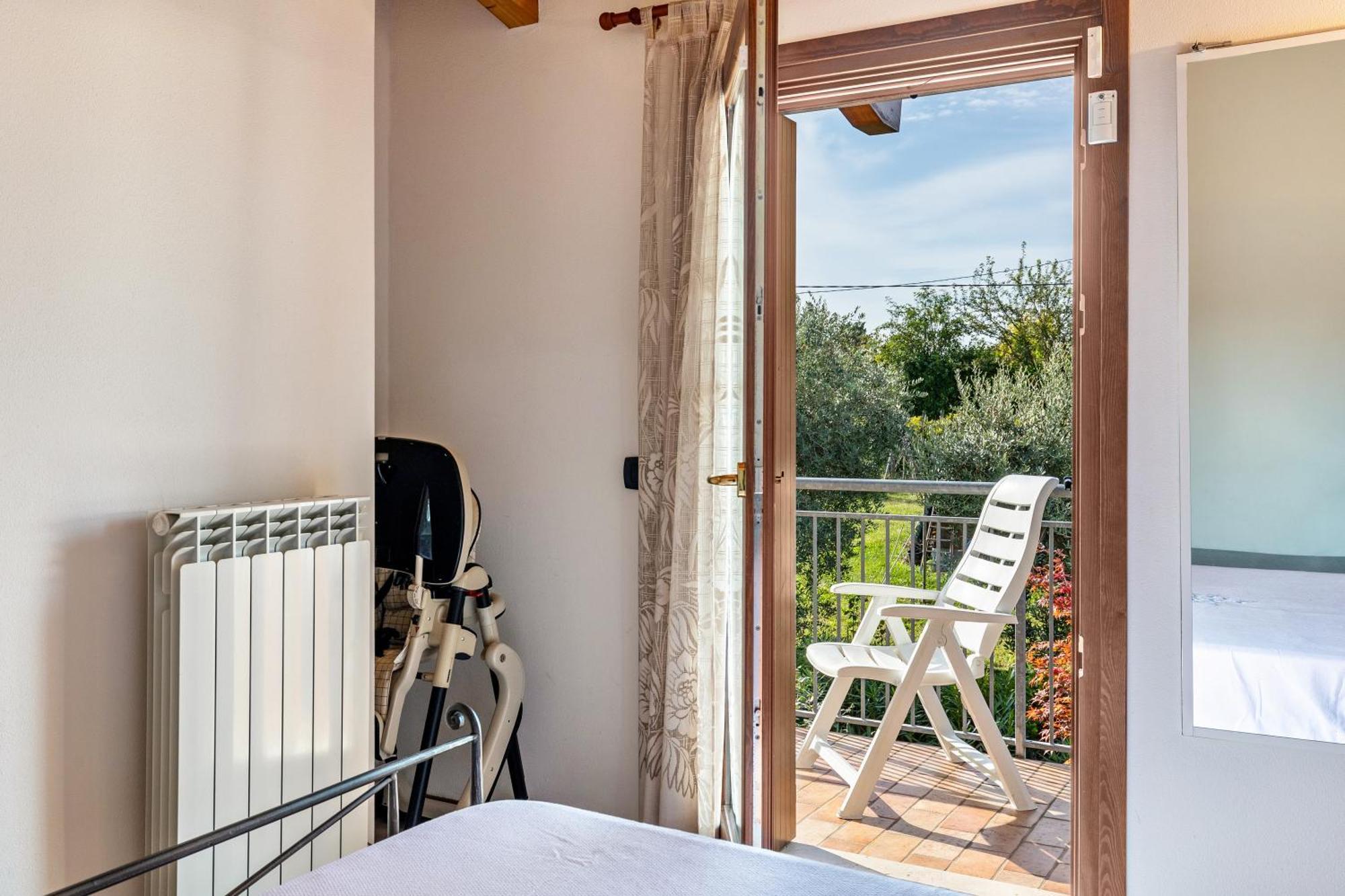 Residence La Corte Near Gardaland Castelnuovo del Garda Kültér fotó