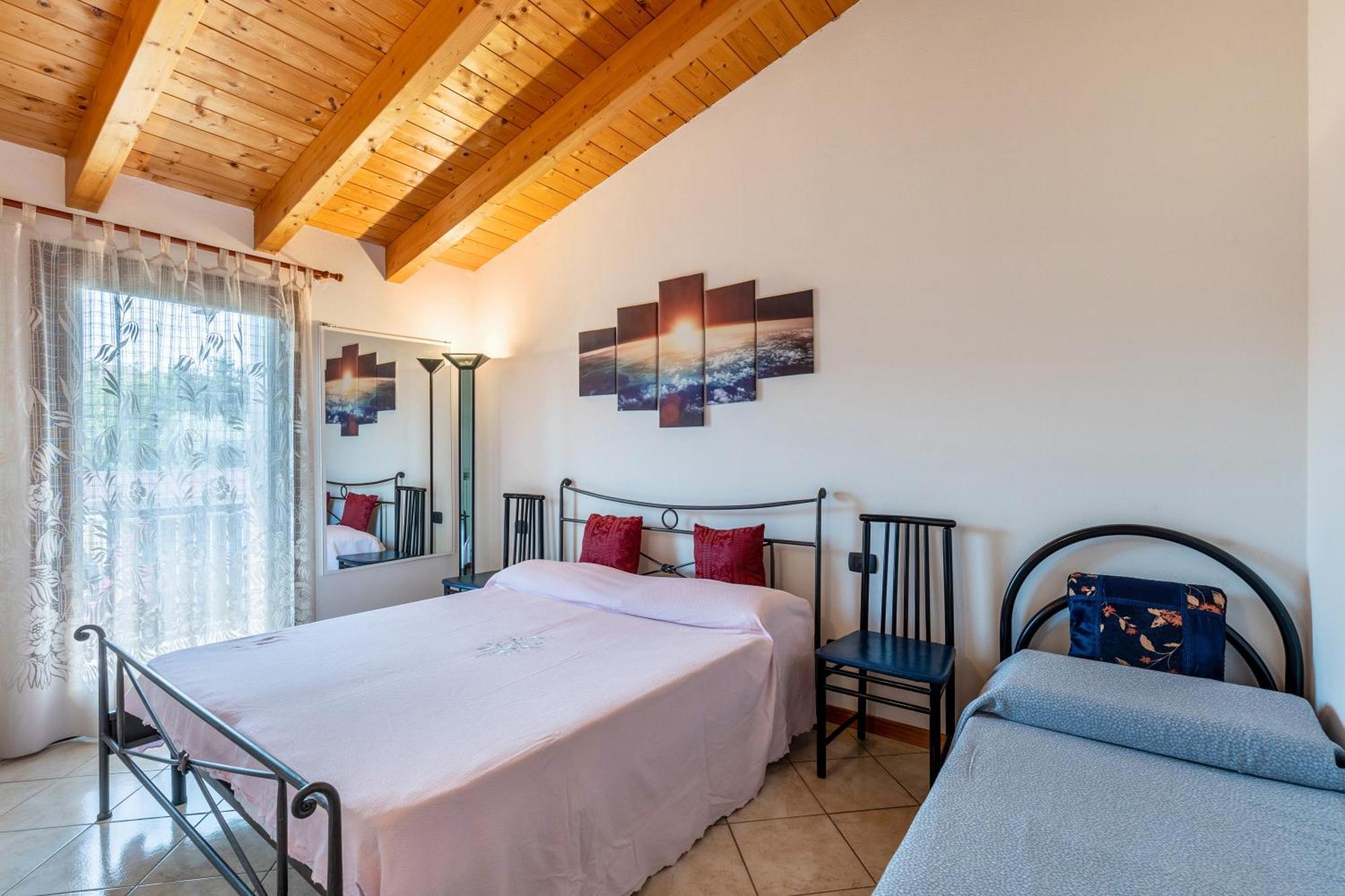 Residence La Corte Near Gardaland Castelnuovo del Garda Kültér fotó